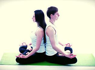 trainings_yogacouple